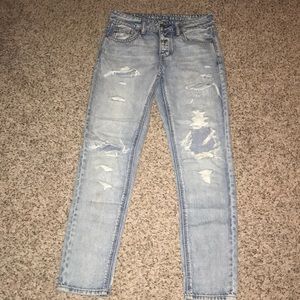 AE distressed hi rise Tom girl jeans